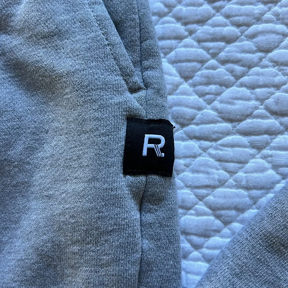 Richer Poorer Light Gray Men's Jogger Sweatpants